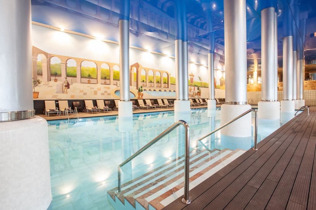 pools-indoor-pool