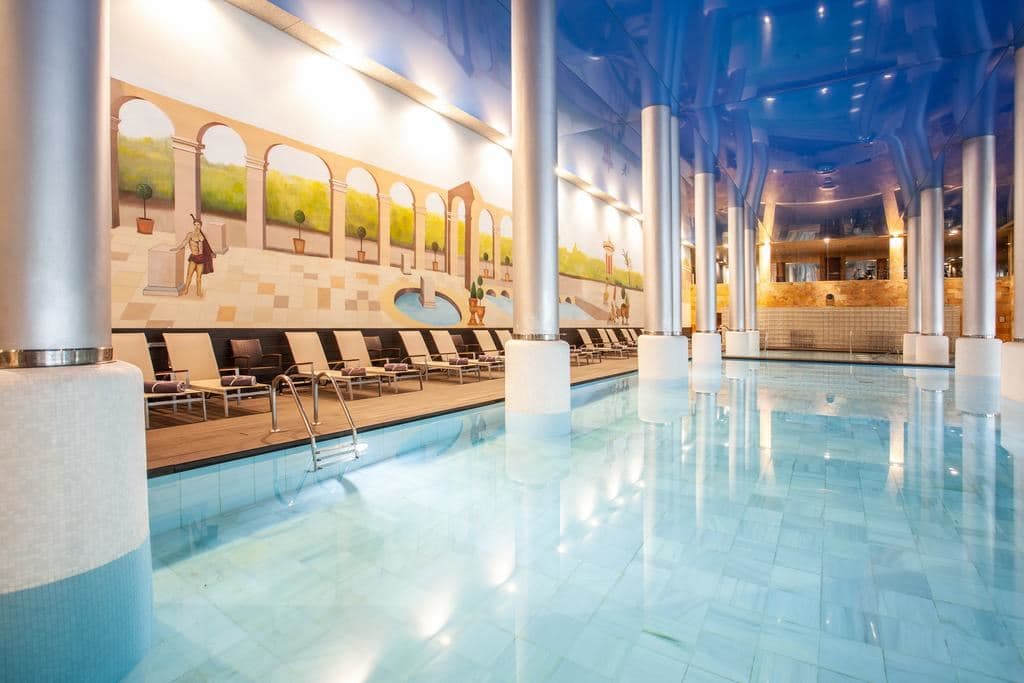 pools-indoor-pool