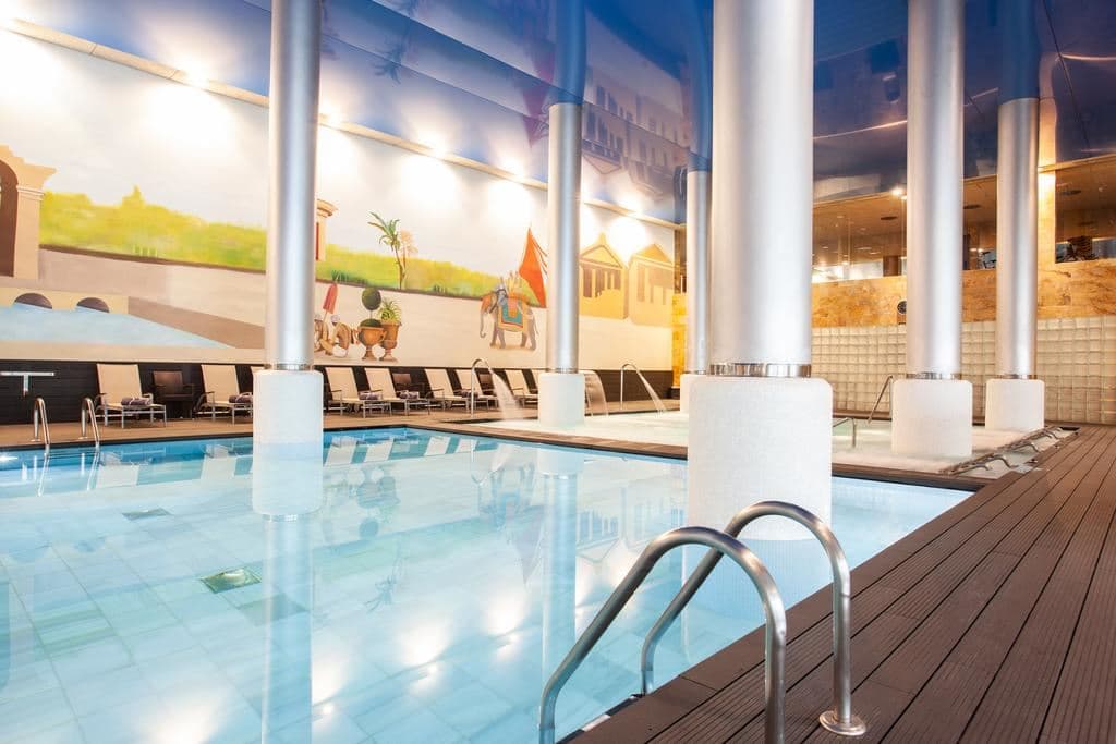 pools-indoor-pool