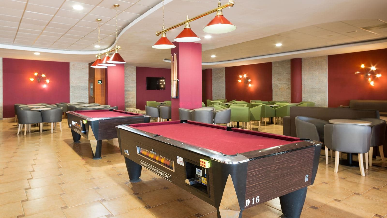 bars-main-bar
