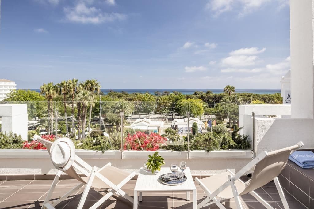 rooms-suite-lumiere-double-with-balcony