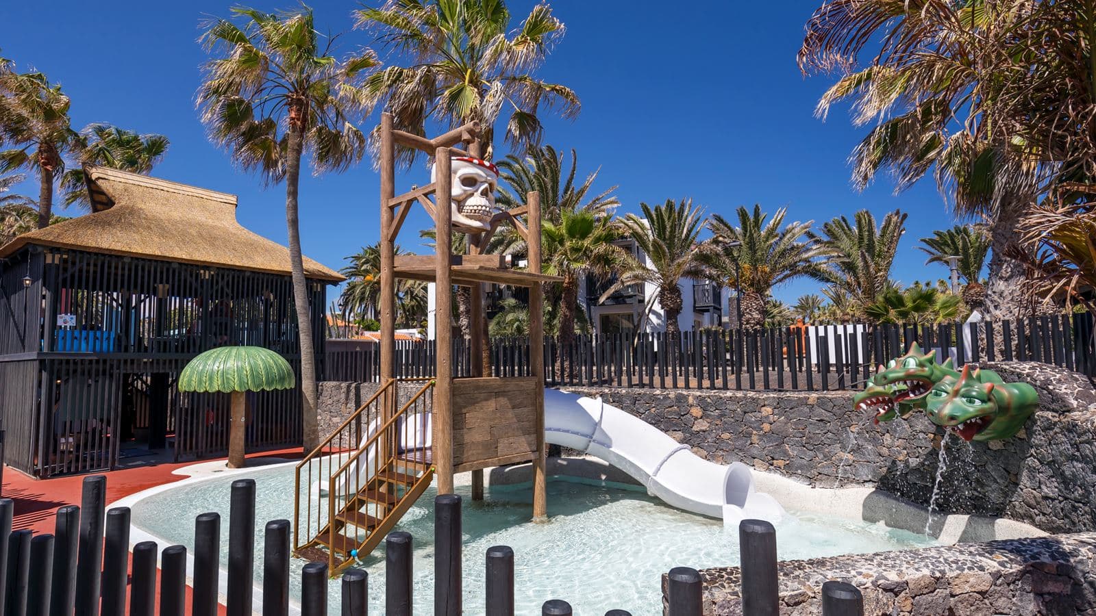 pools-outdoor-childrens-pool