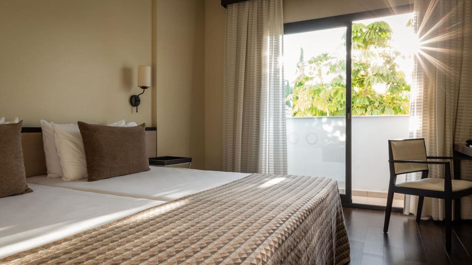 rooms-double-club-palace