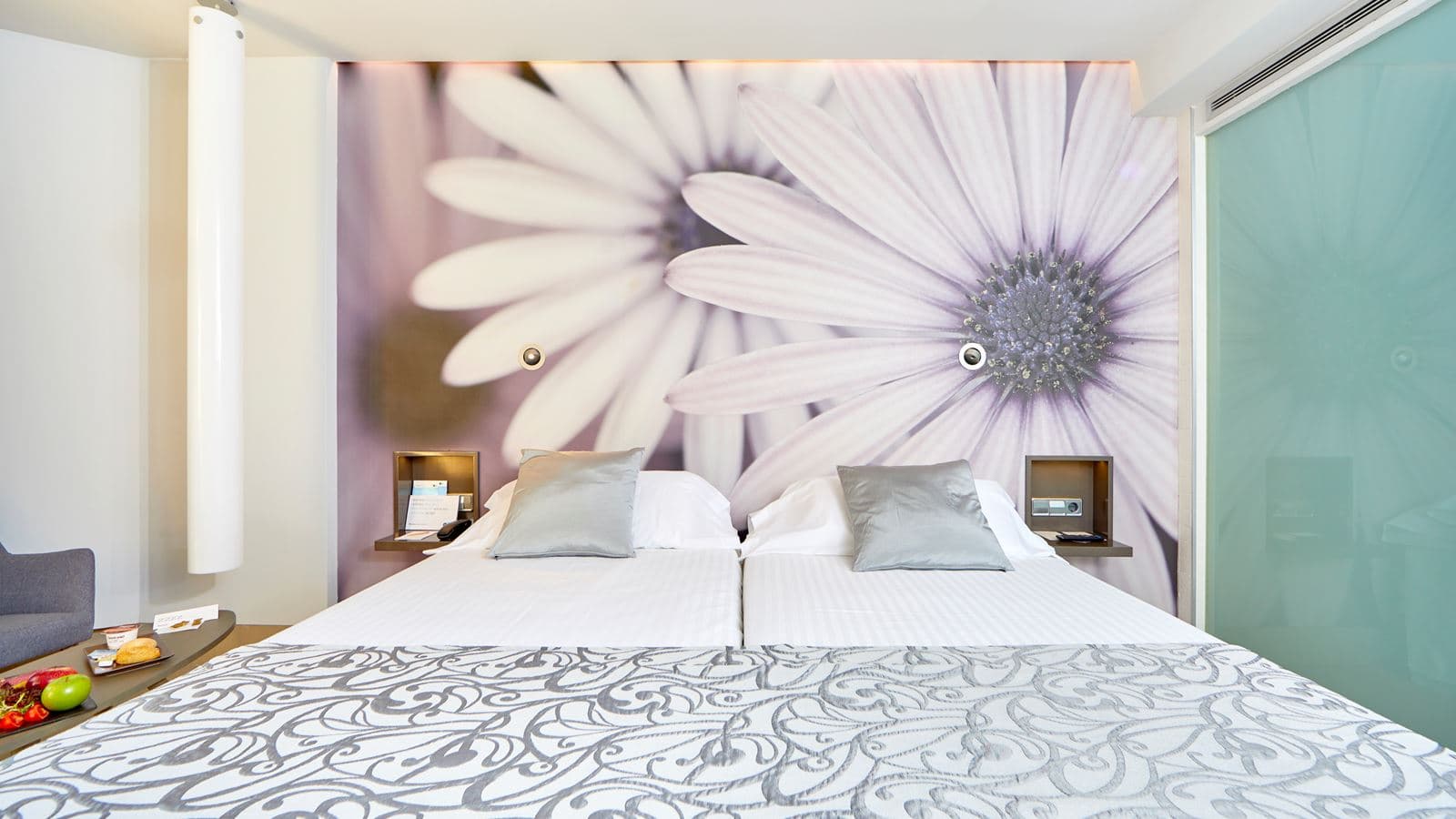 rooms-superior-room