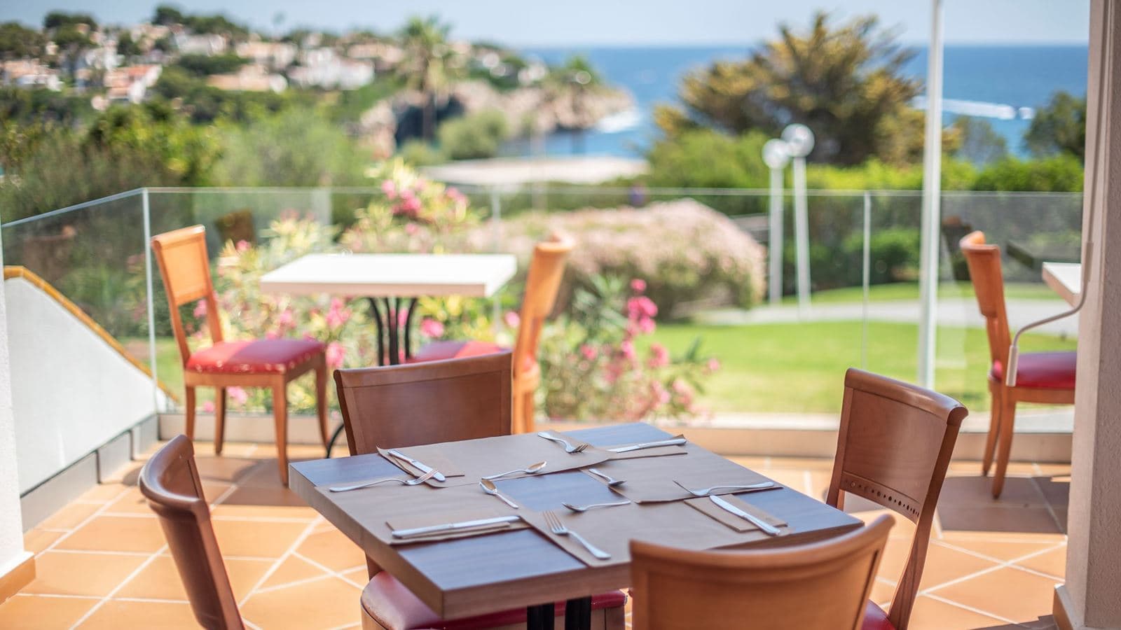 restaurants-main-restaurant