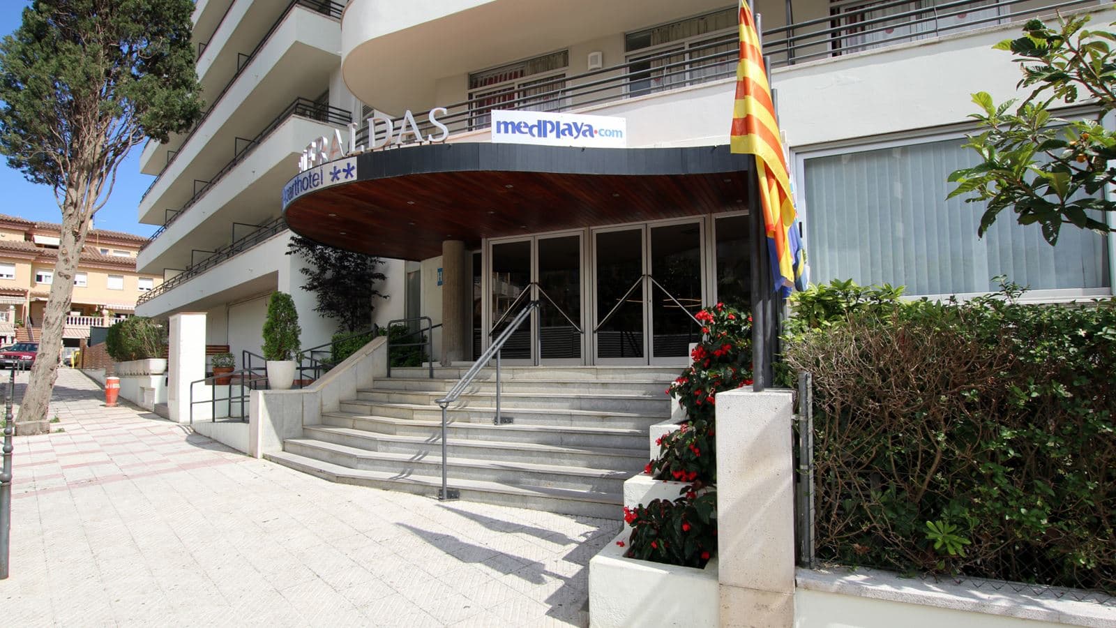 general-main-building