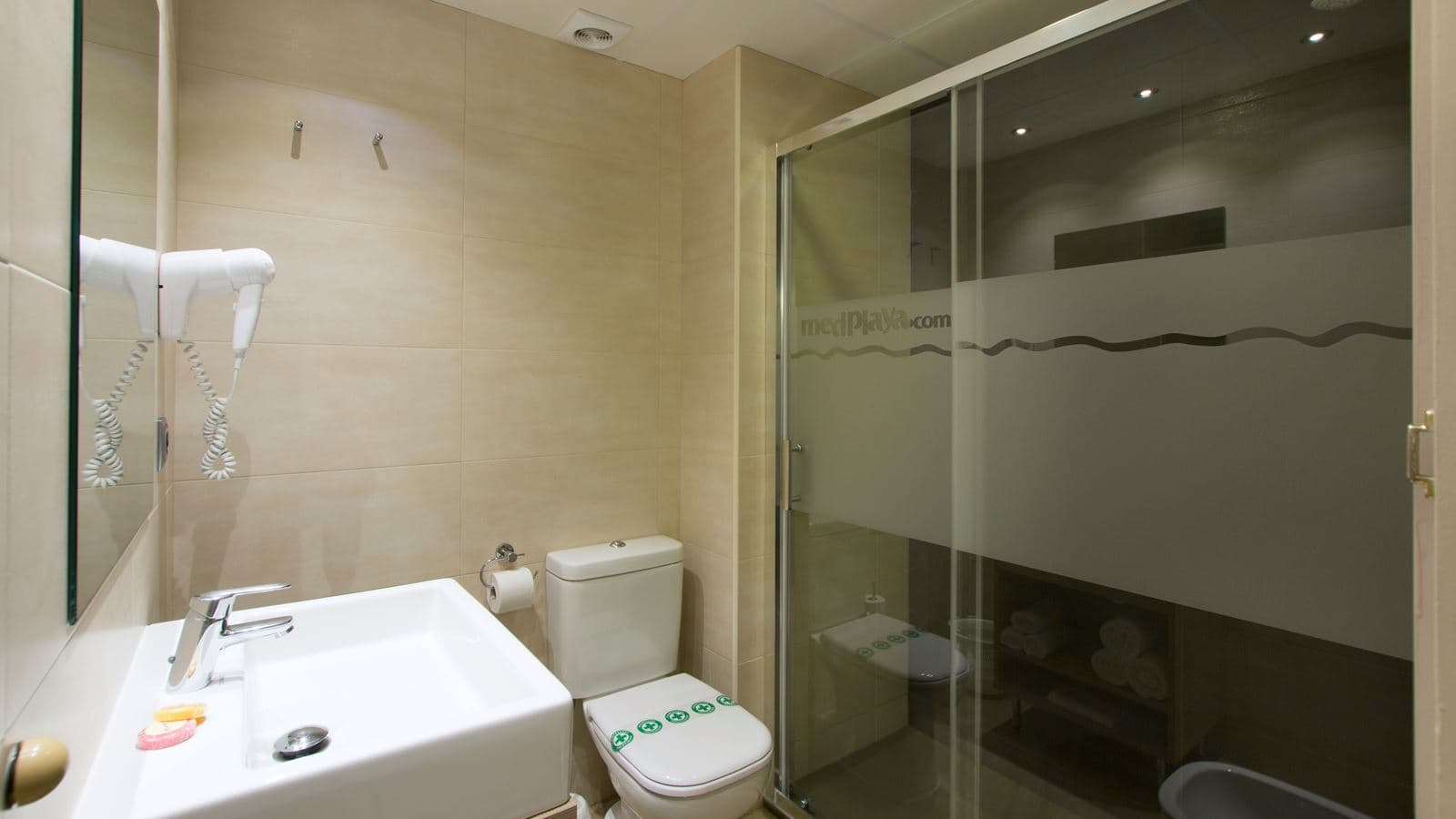 rooms-apartment-2-or-4-pax