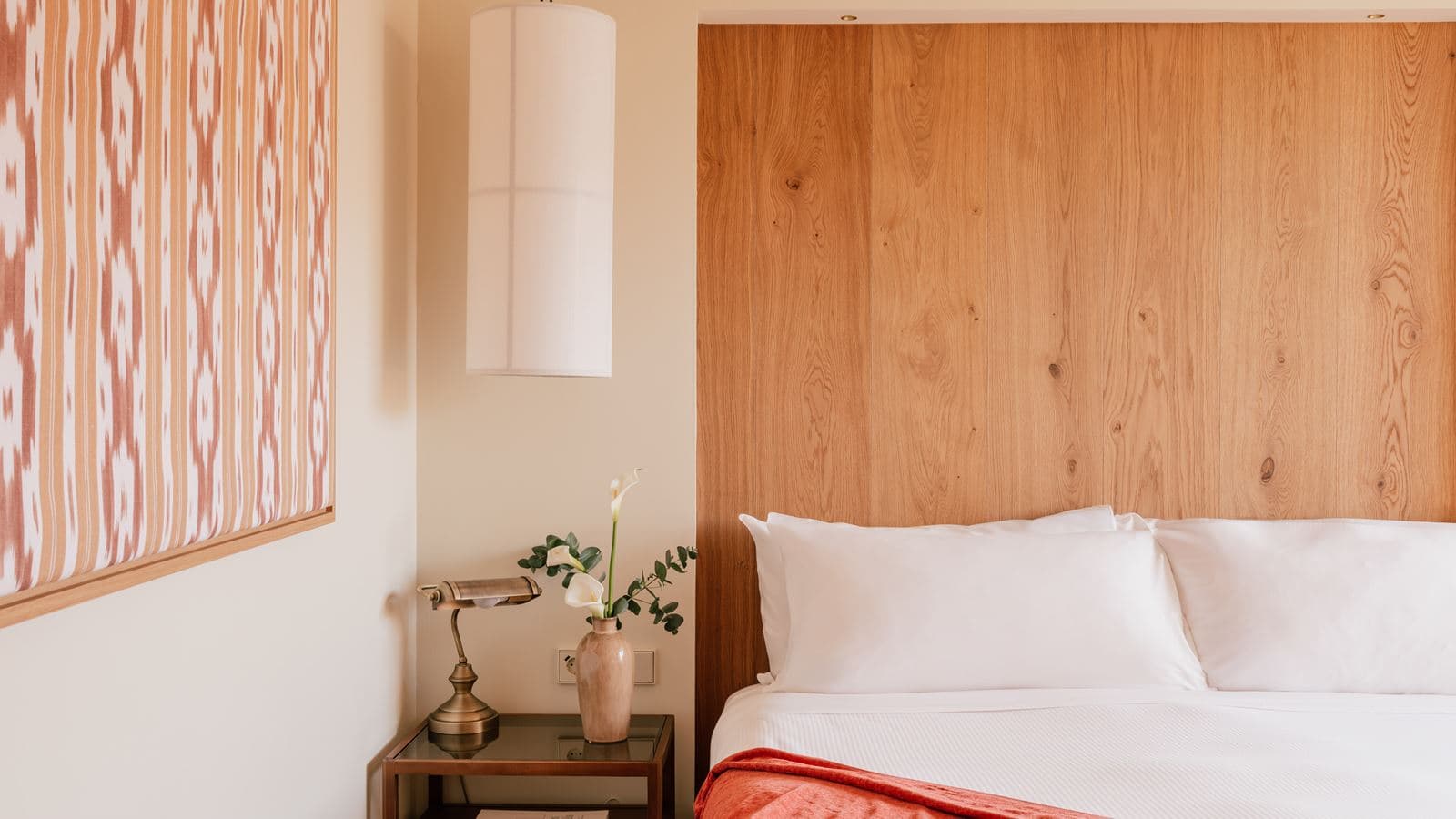 rooms-c2t--deluxe-room