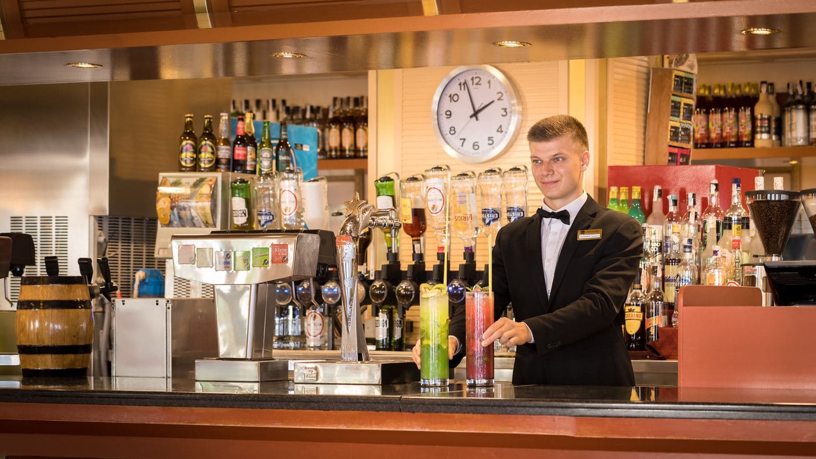 bars-main-bar