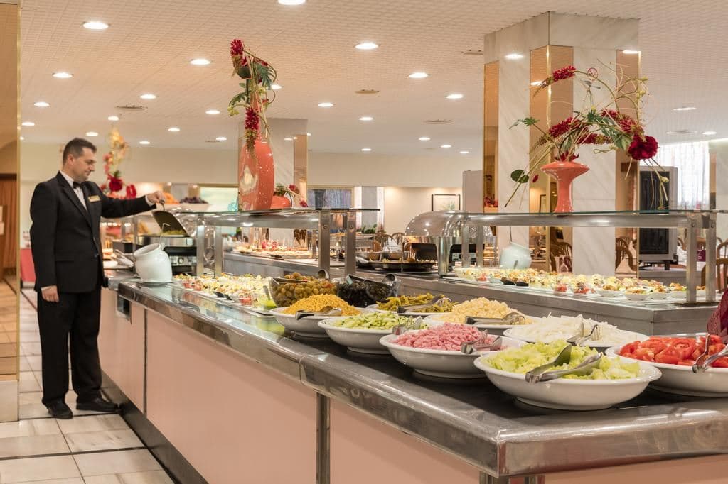 restaurants-restaurants