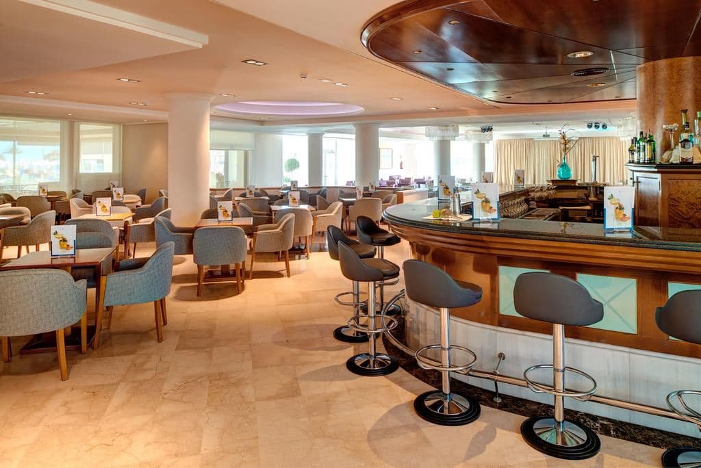 bars-main-bar