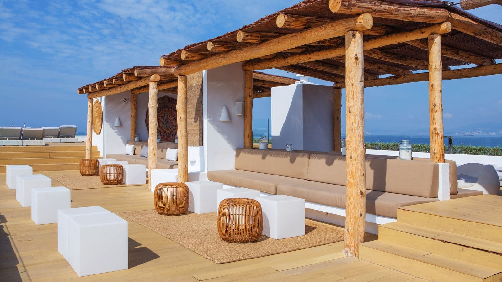 bars-sky-bar
