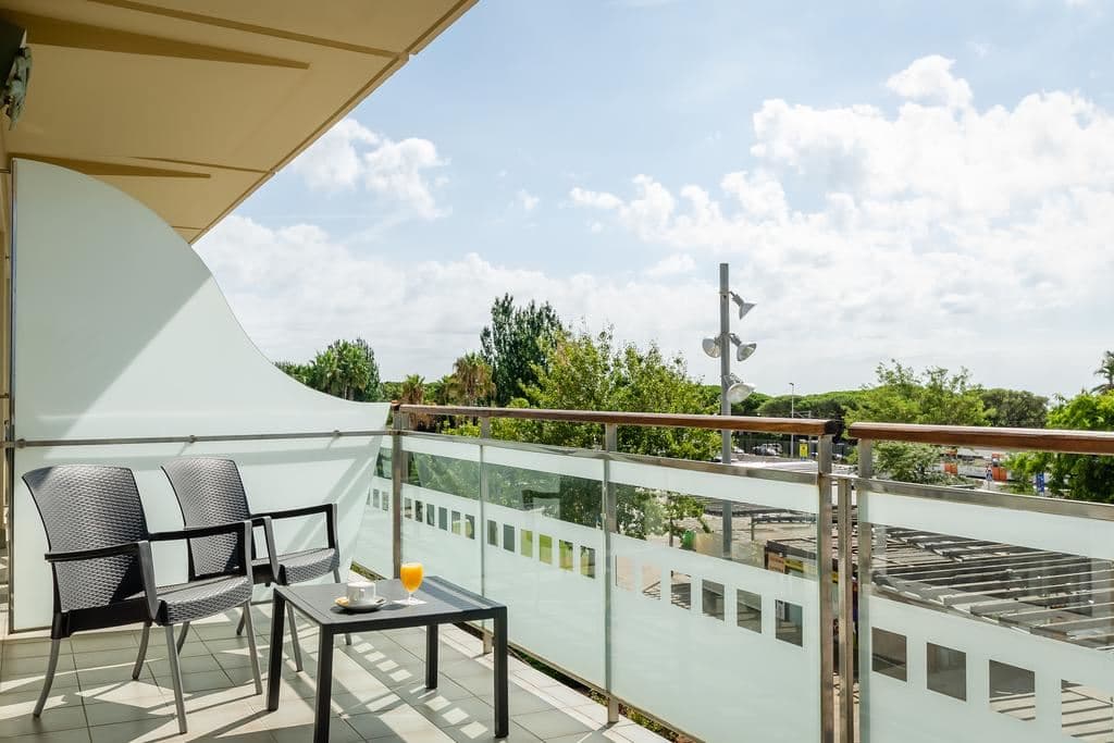 rooms-double-balcony-or-terrace