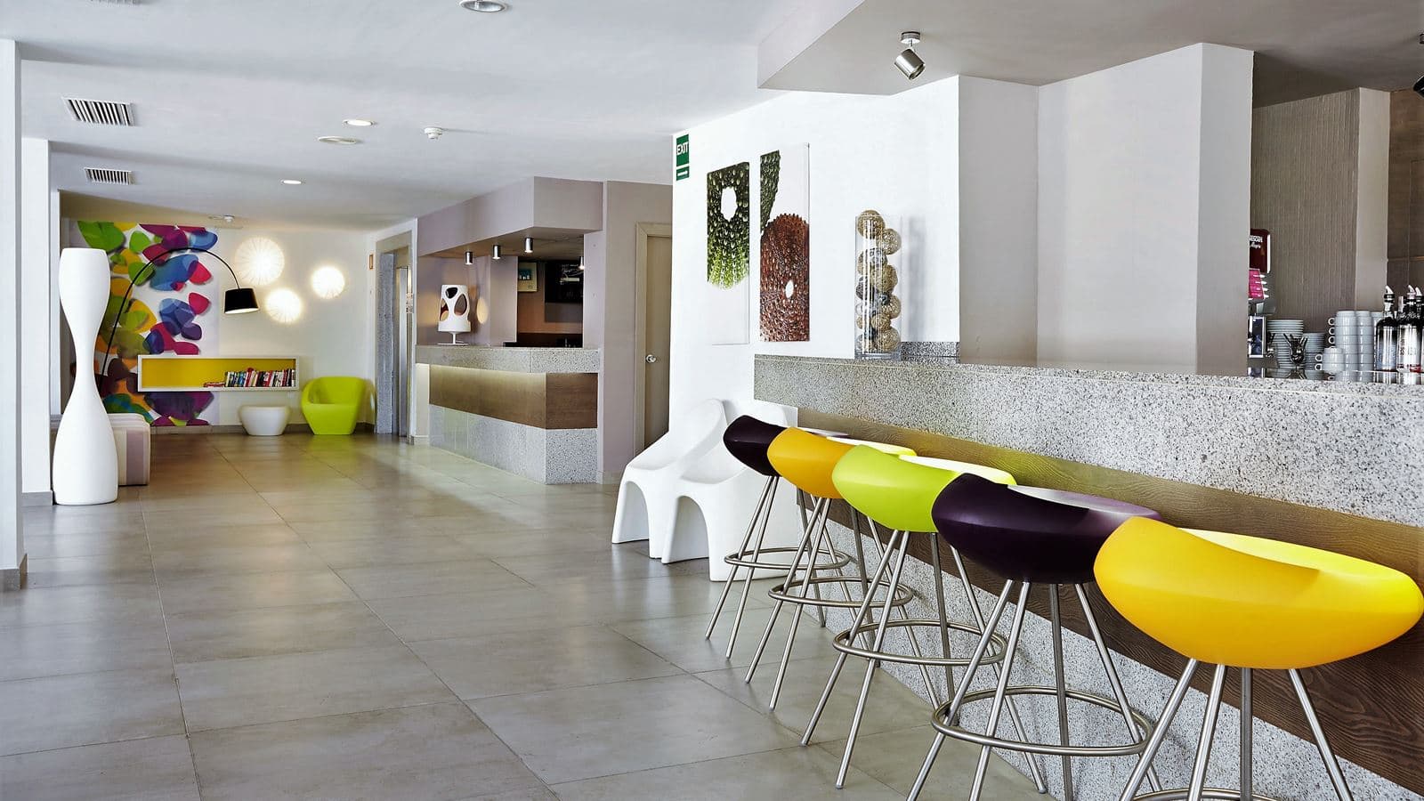 restaurants-bar