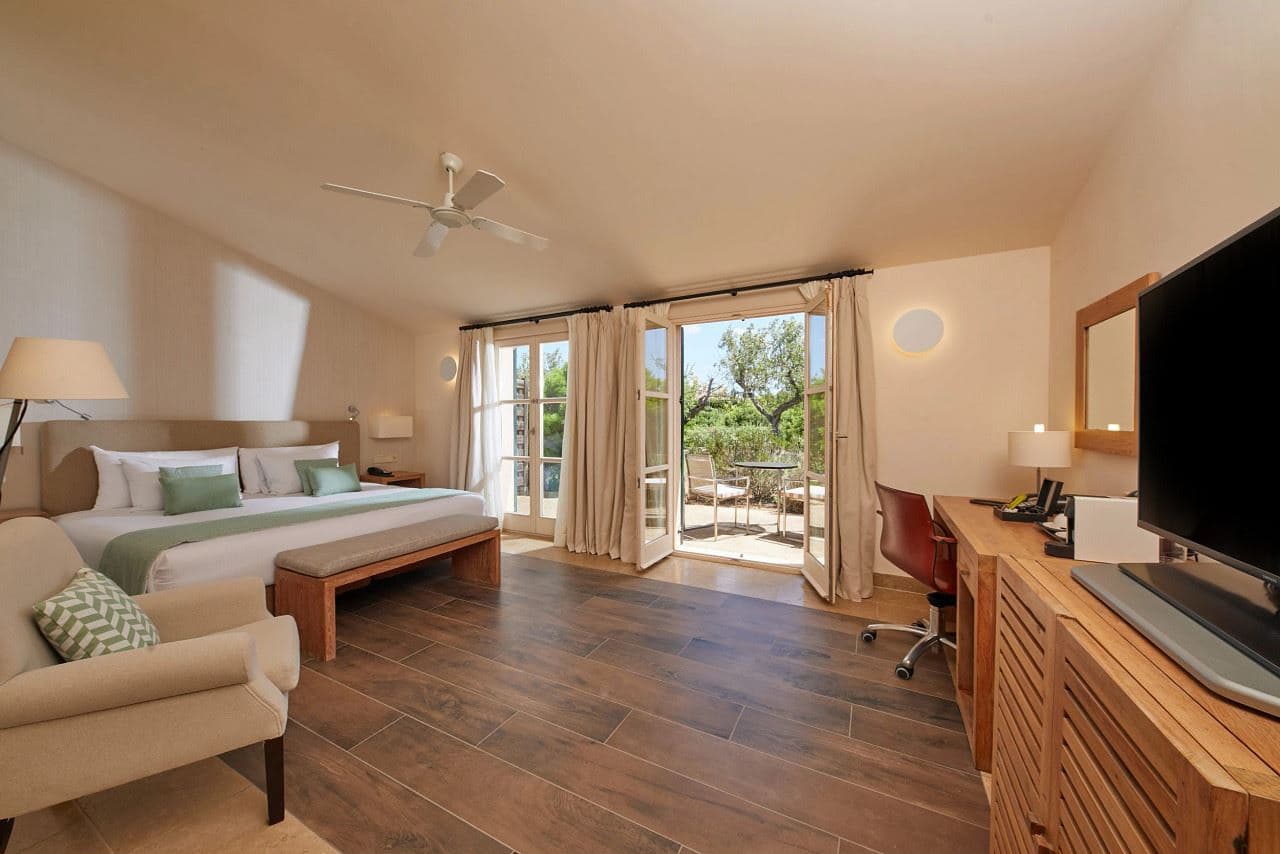 rooms-ponent-room-with-terrace