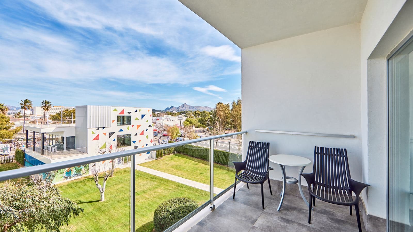 rooms-doble-balcony-or-terrace
