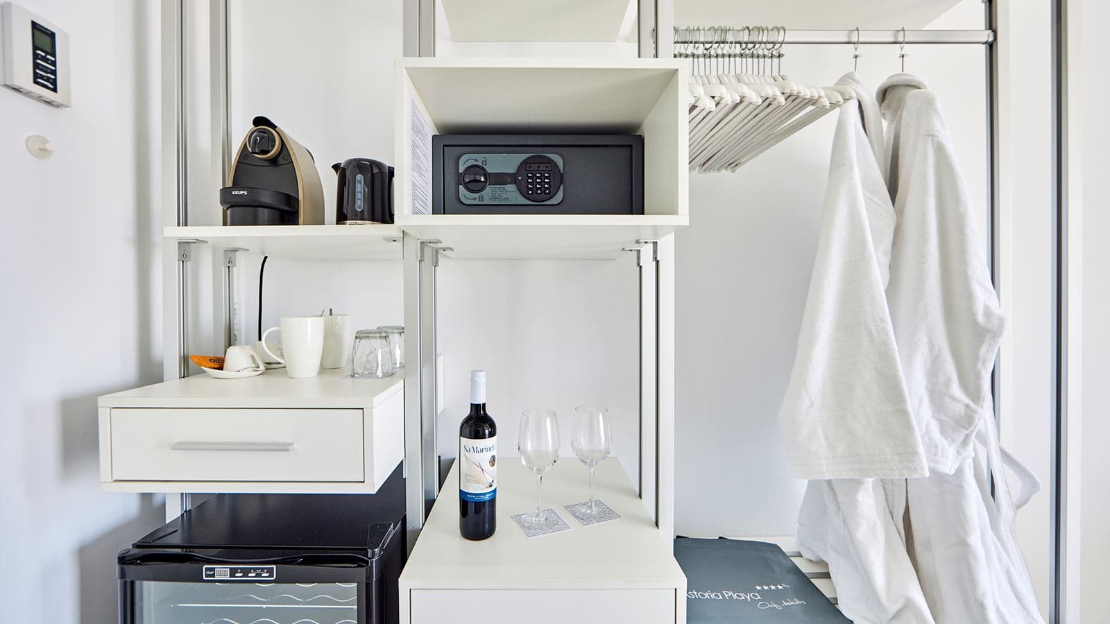 rooms-deluxe-junior-suite-suite-with-jakuzzi-balcony-or-terrace