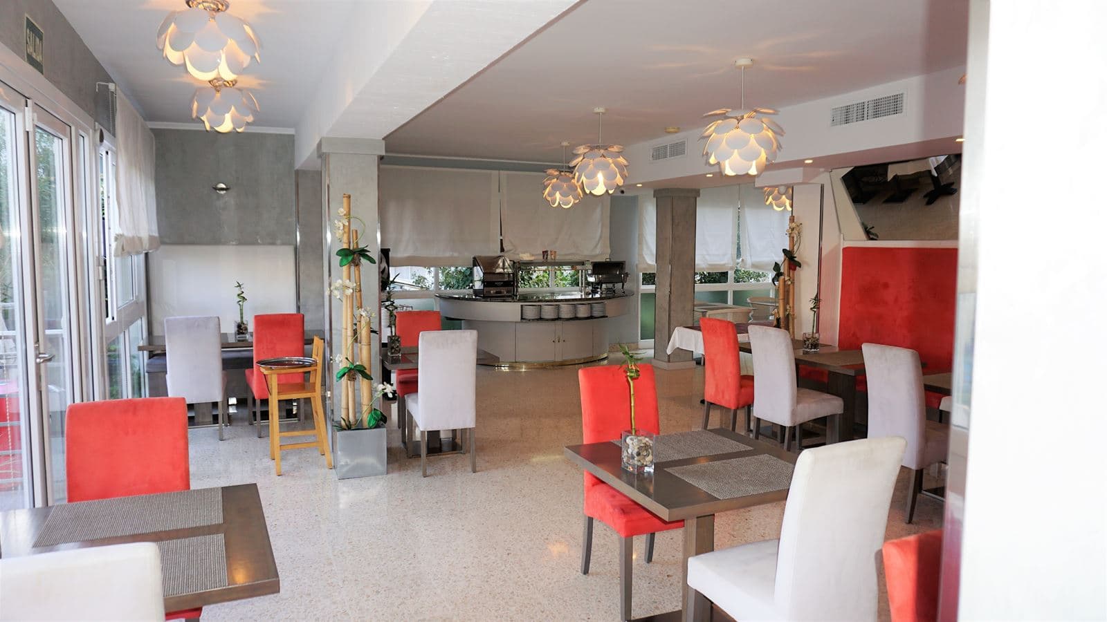 restaurants-restaurants