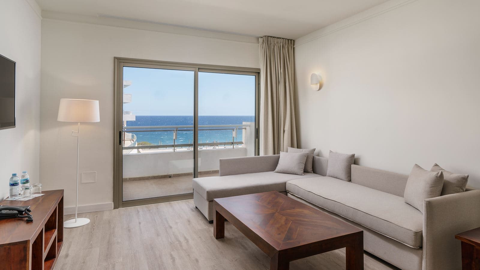 rooms-suite