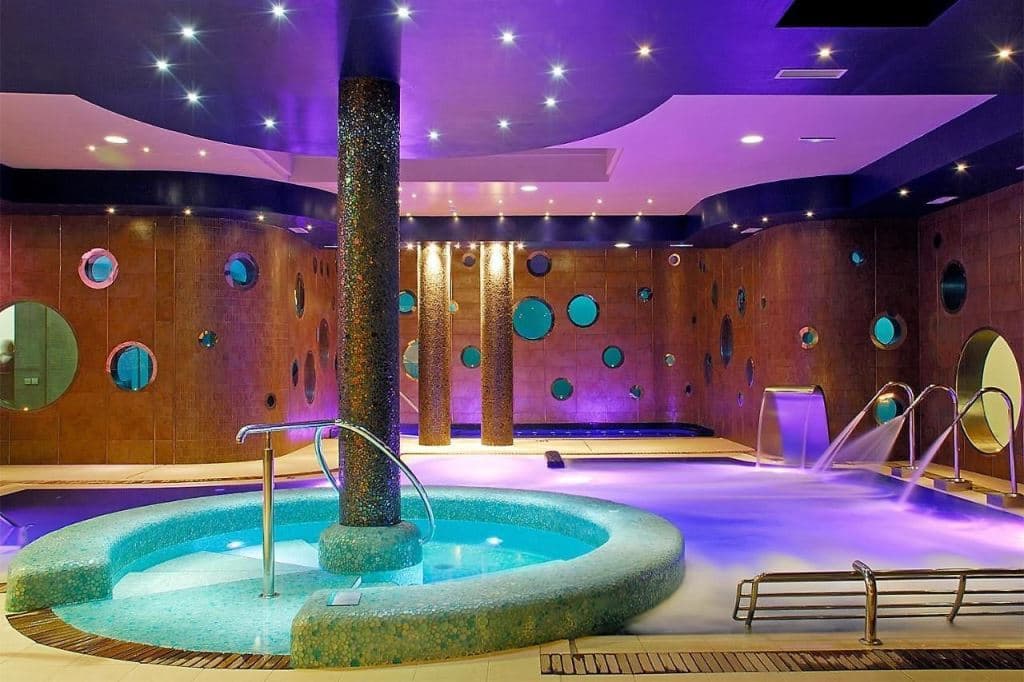pools-indoor-pool