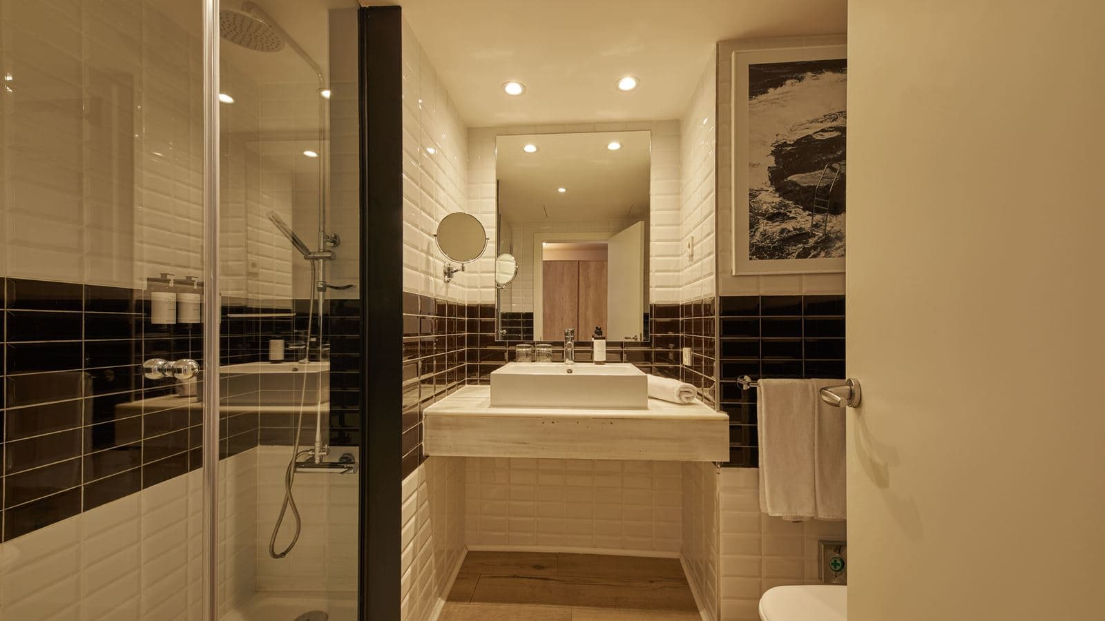 rooms-double-room-balcony-or-terrace