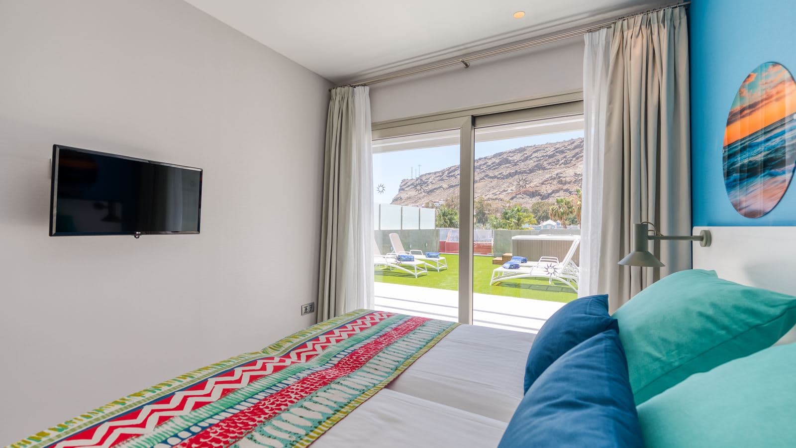 rooms-app2-holiday-home-two-bedrooms-superior-with-private-jacuzzi-with-terrace