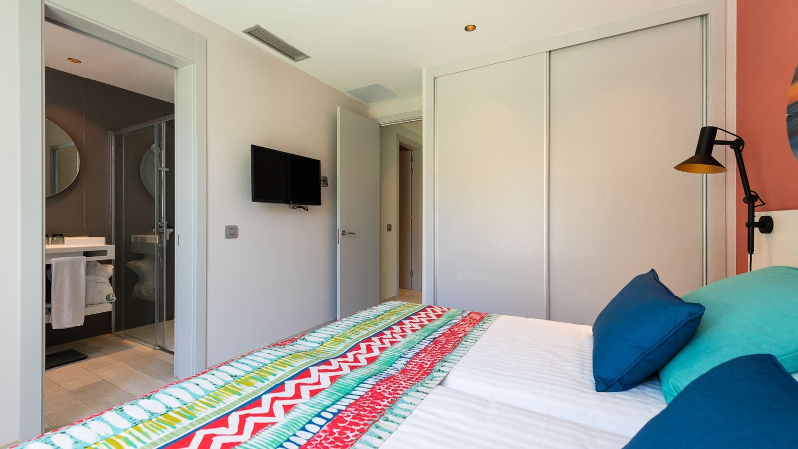 rooms-app2b2-holiday-home-two-bedrooms-duplex-with-private-jacuzzi-with-balcony-and-terrace