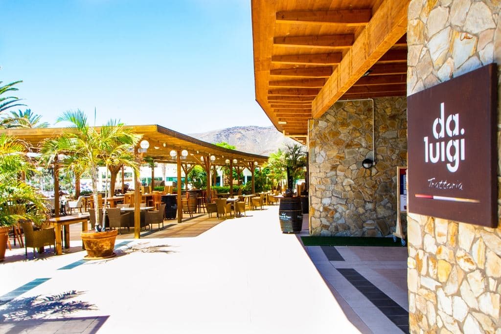 restaurants-restaurants
