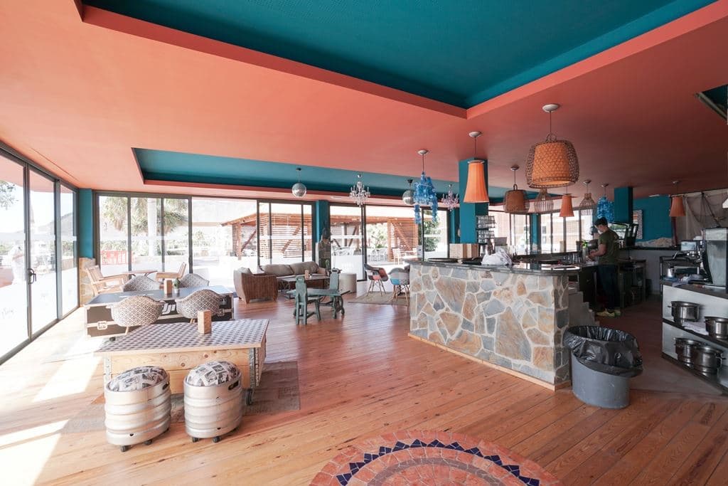 restaurants-restaurants