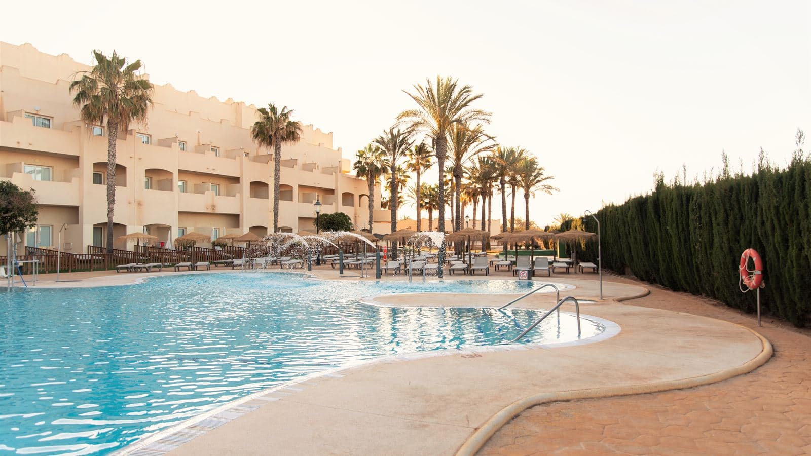 pools-outdoor-pool