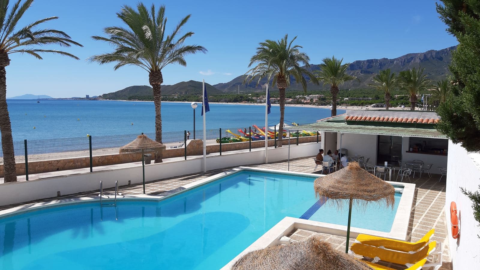 pools-outdoor-pool