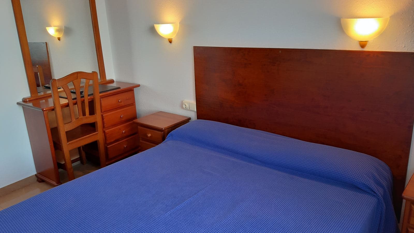 rooms-family-room-sea-view