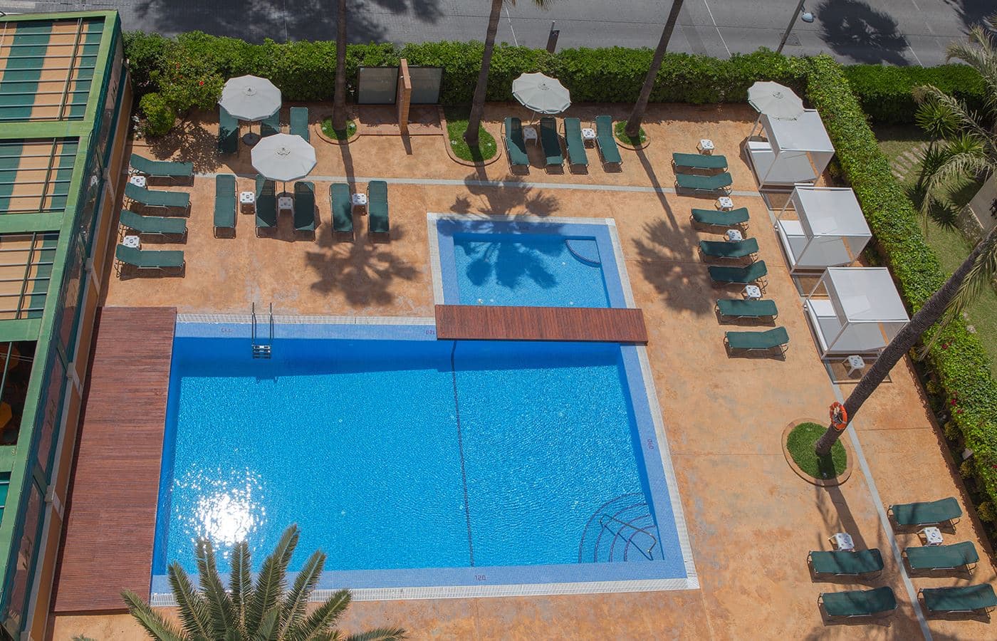pools-outdoor-pool