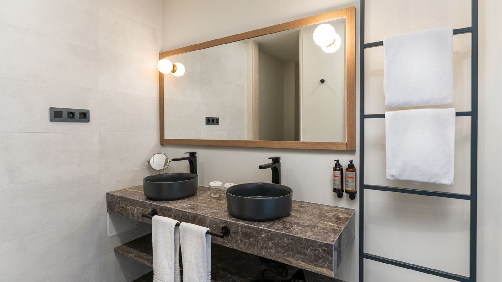 rooms-double-superior-room-ds