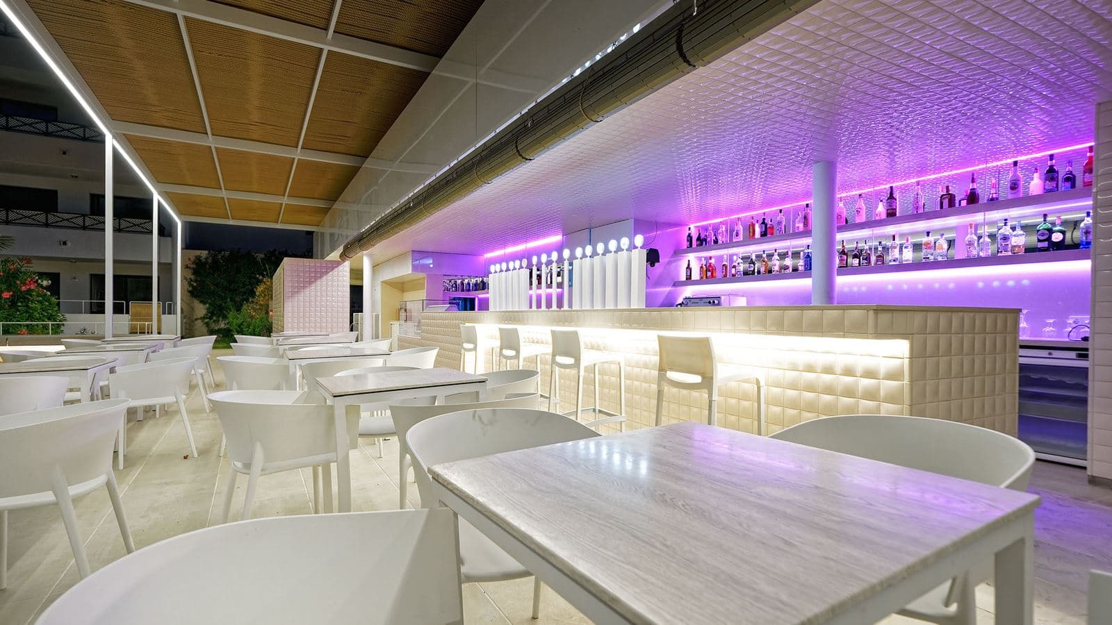 bars-pool-bar