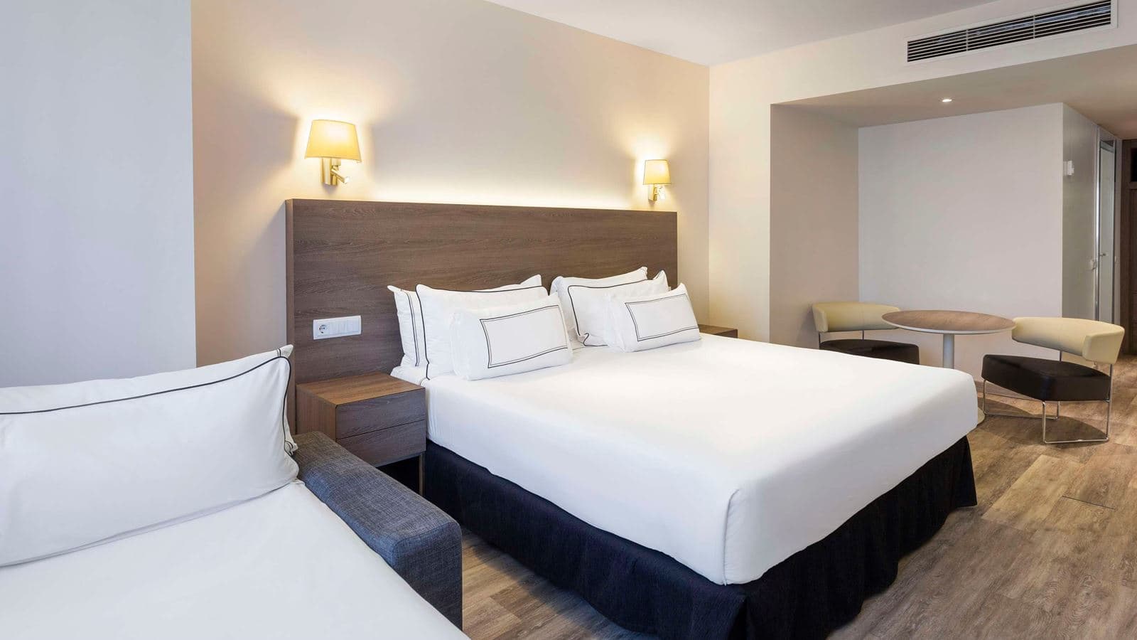 rooms-double-or-twin-classic