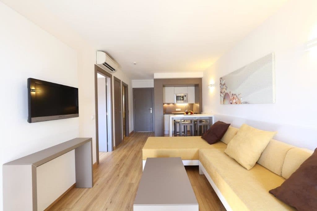 rooms-a1--apartment-standard-balcony-or-terrace