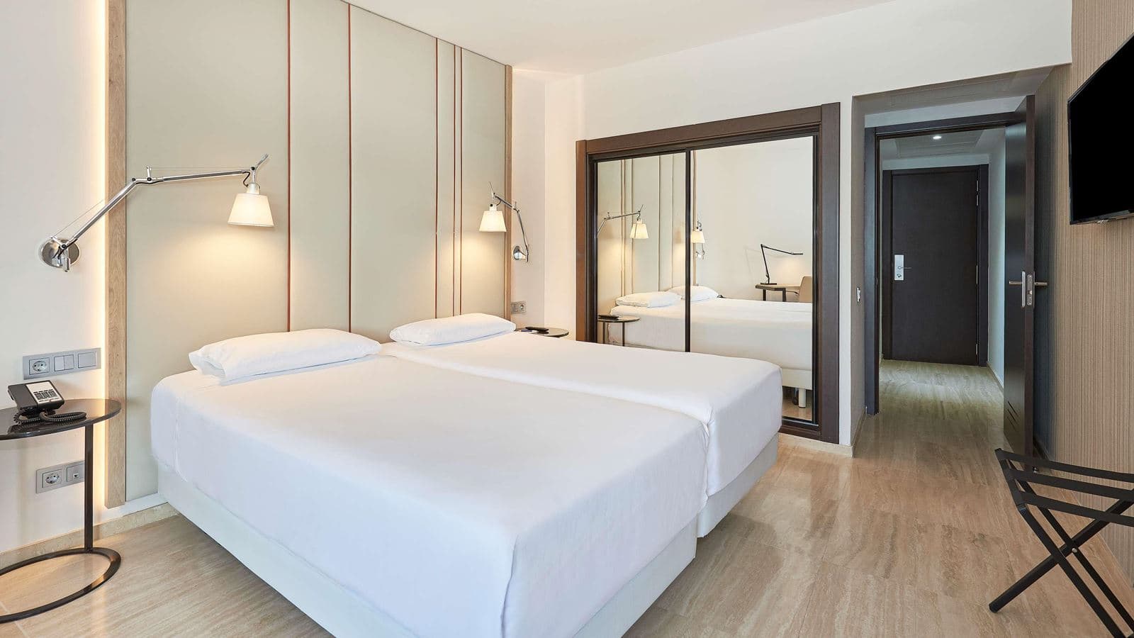 rooms-double-with-views