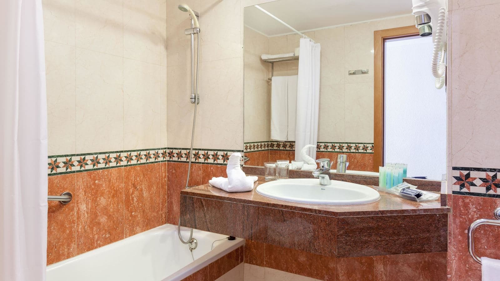 rooms-room-standard