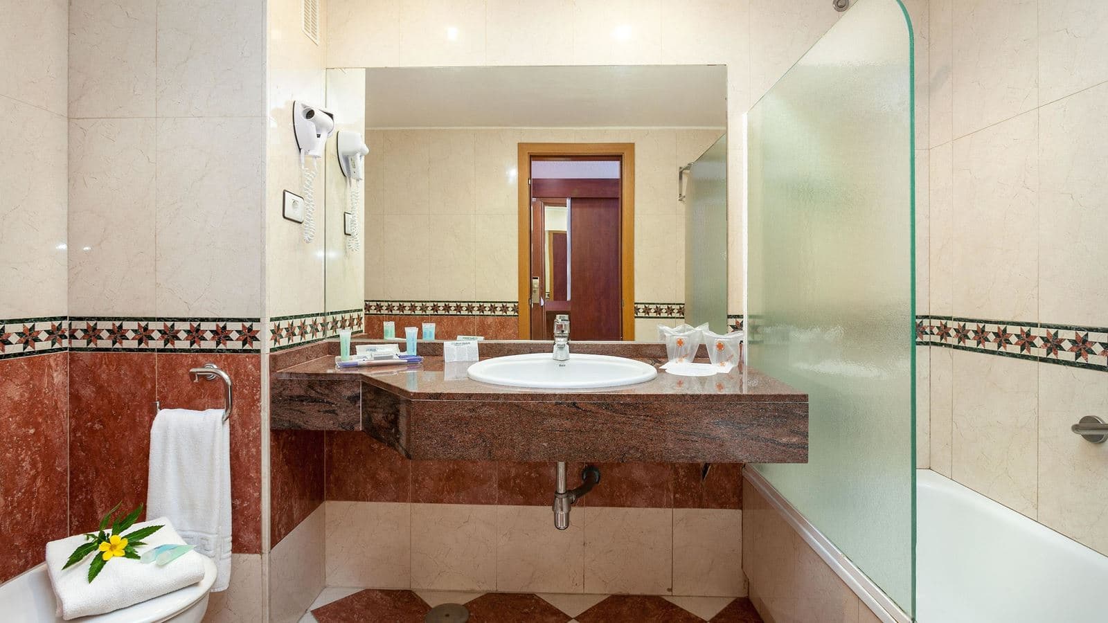 rooms-room-standard