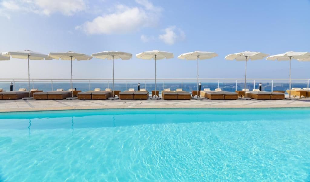 pools-outdoor-pool