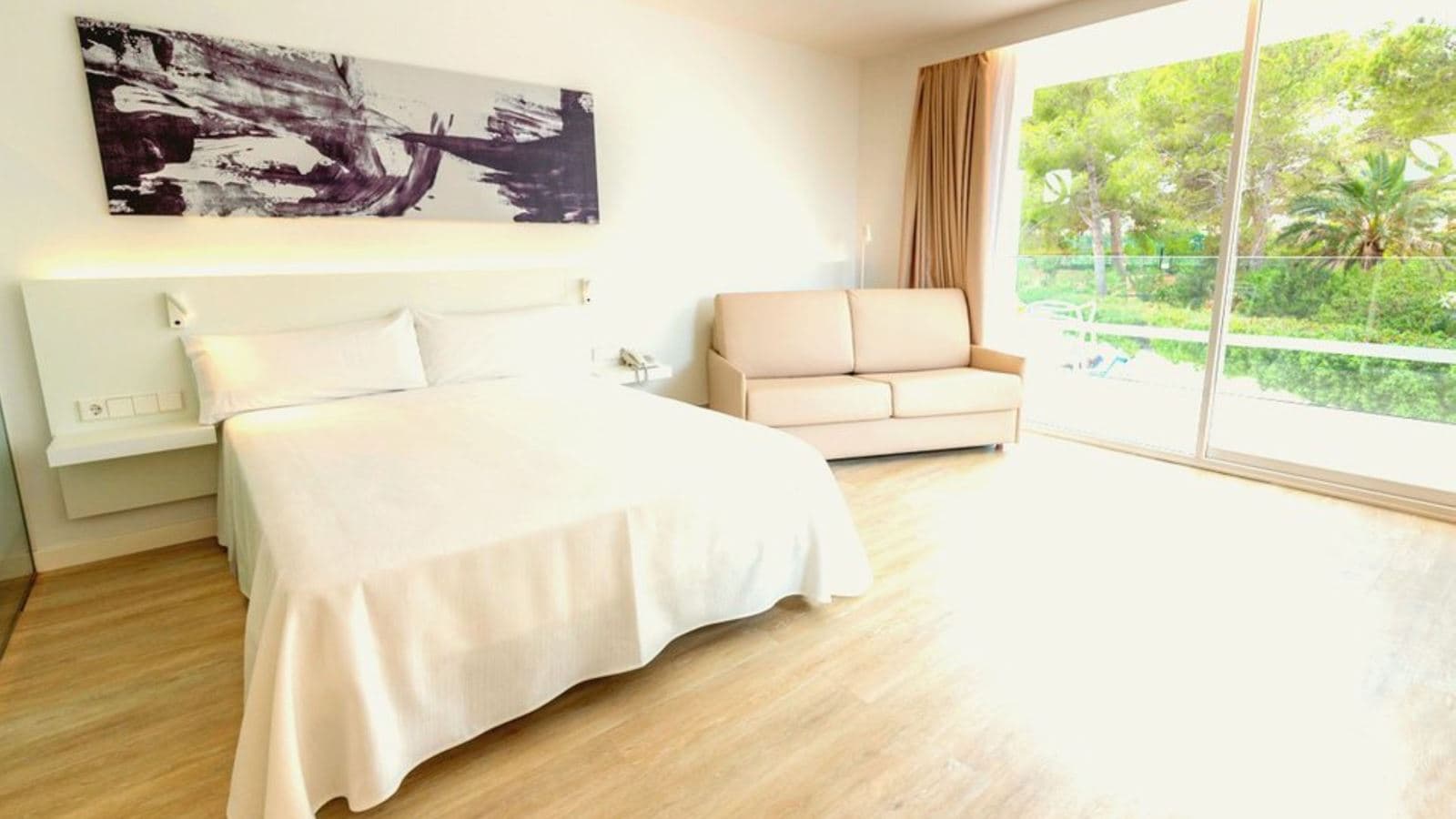 rooms-family-room