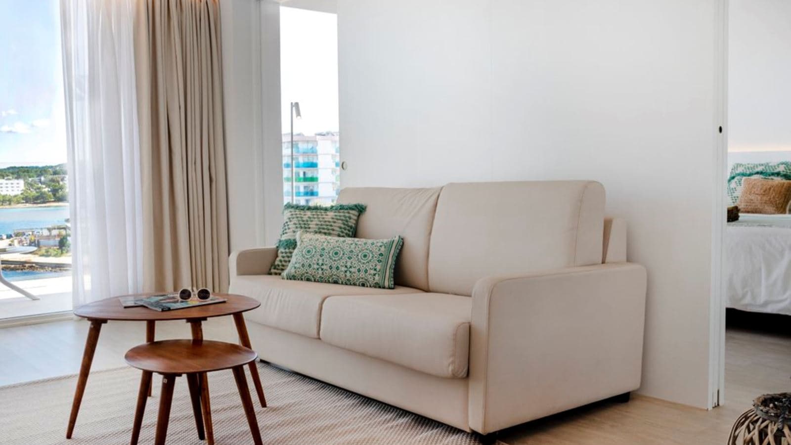 rooms-suite-sea-view