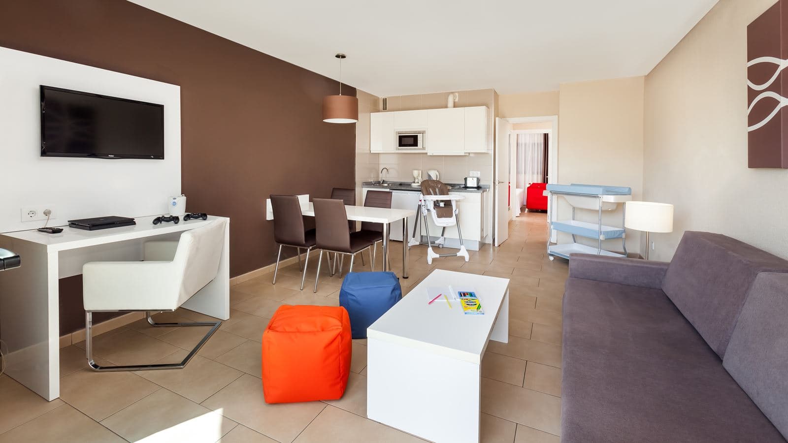 rooms-premium-1-bedroom-apartment-family-with-balcony-or-terrace