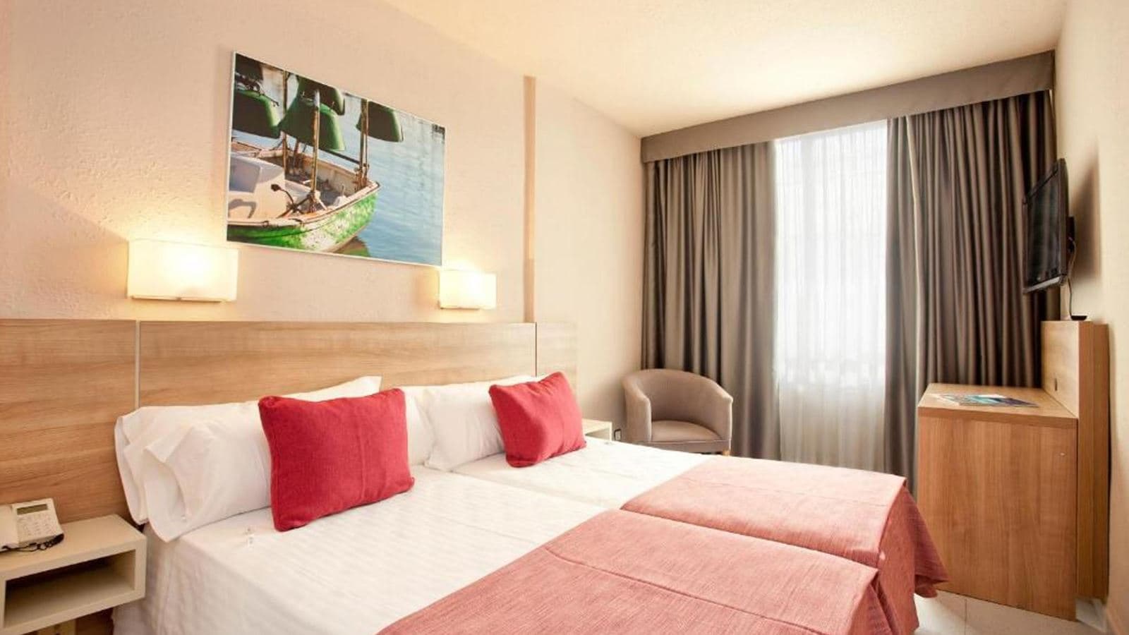 rooms-double-standard-room-balcony-or-terrace