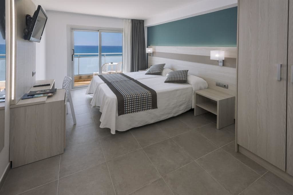 rooms-standard-room-sea--view