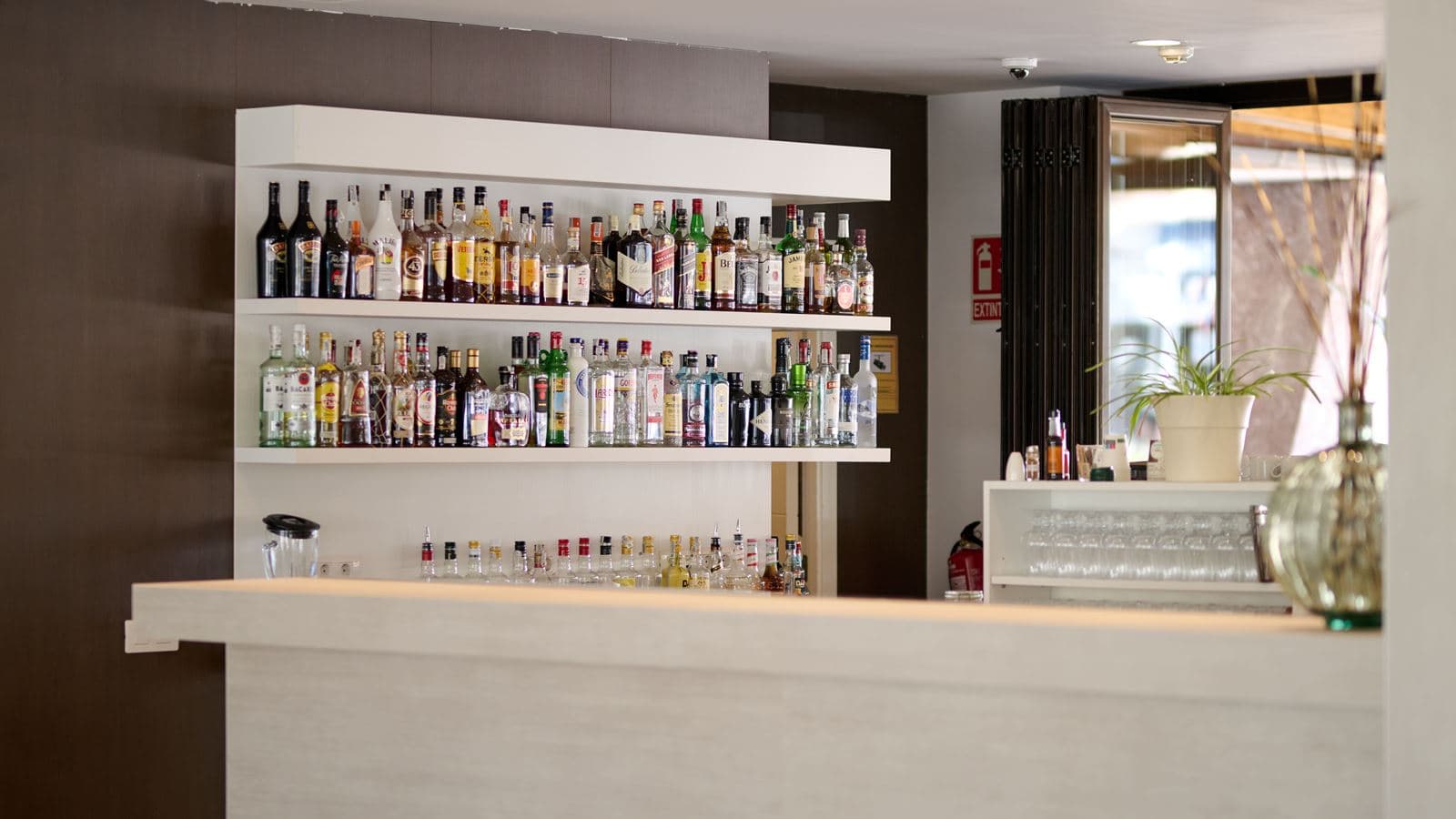 bars-la-luna-bar