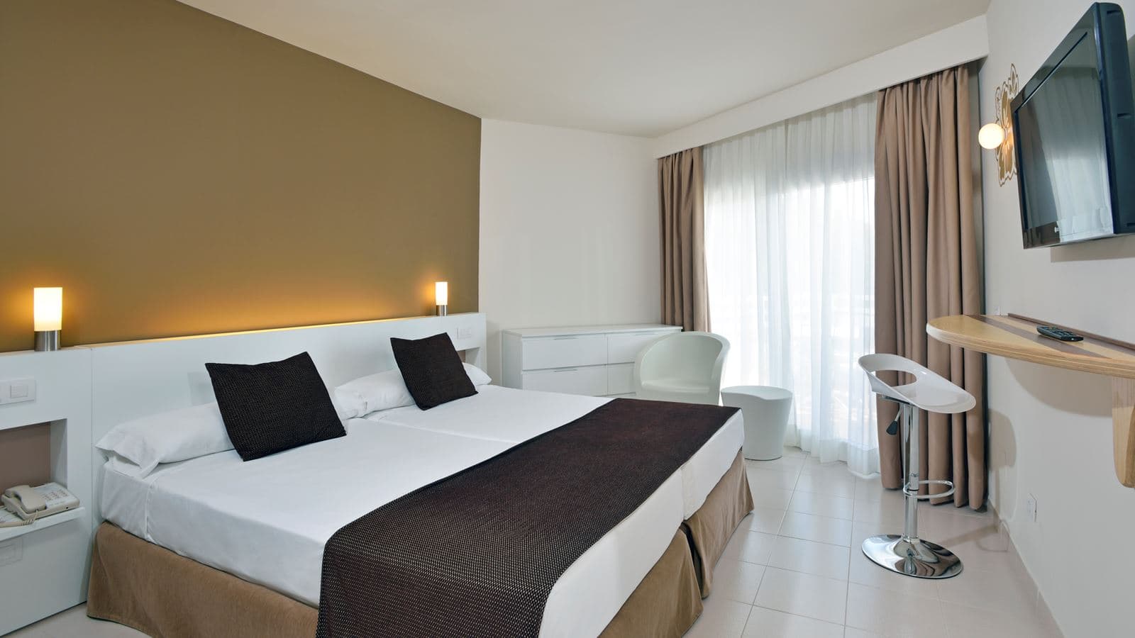 rooms-suite