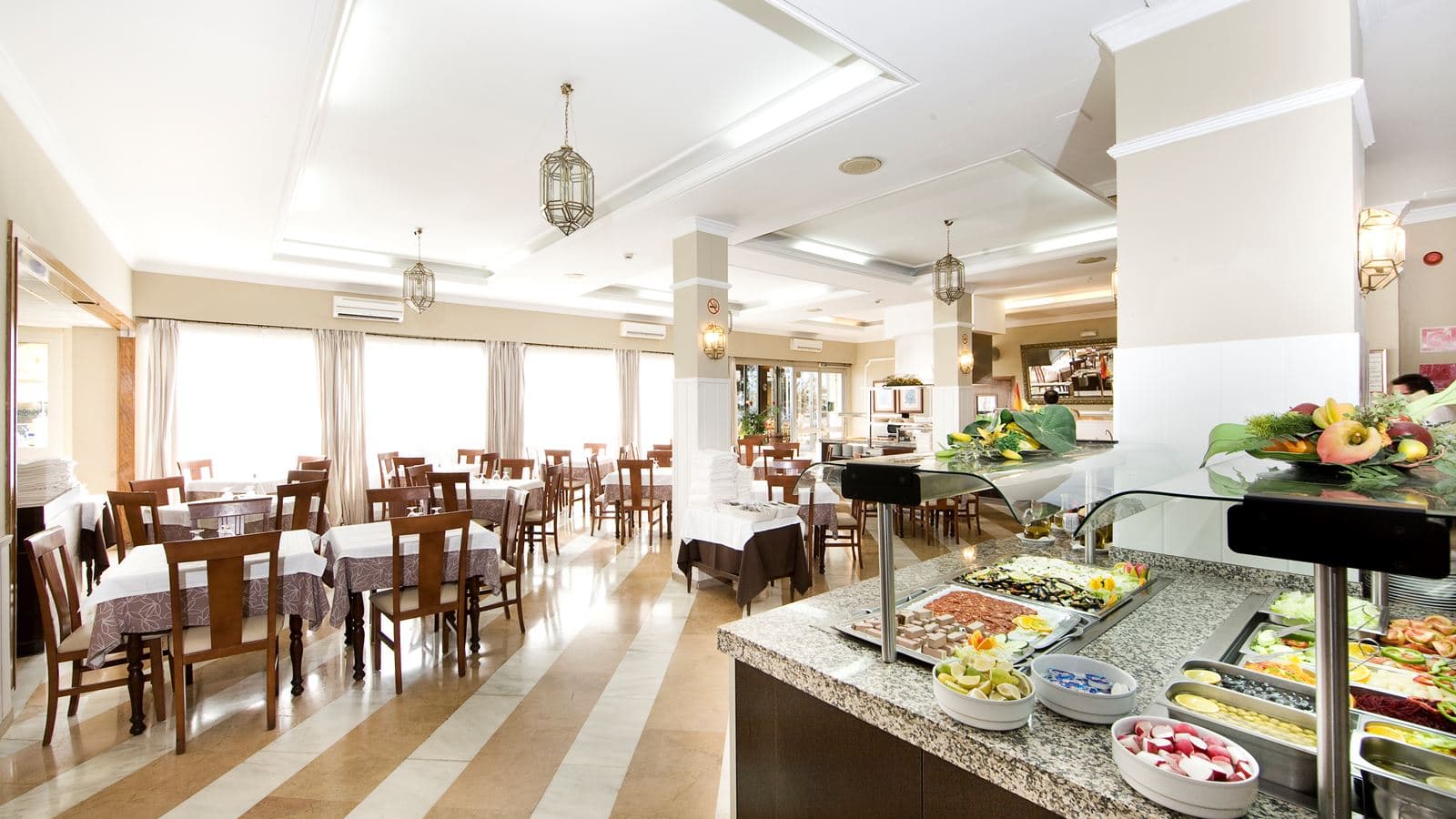 restaurants-restaurants