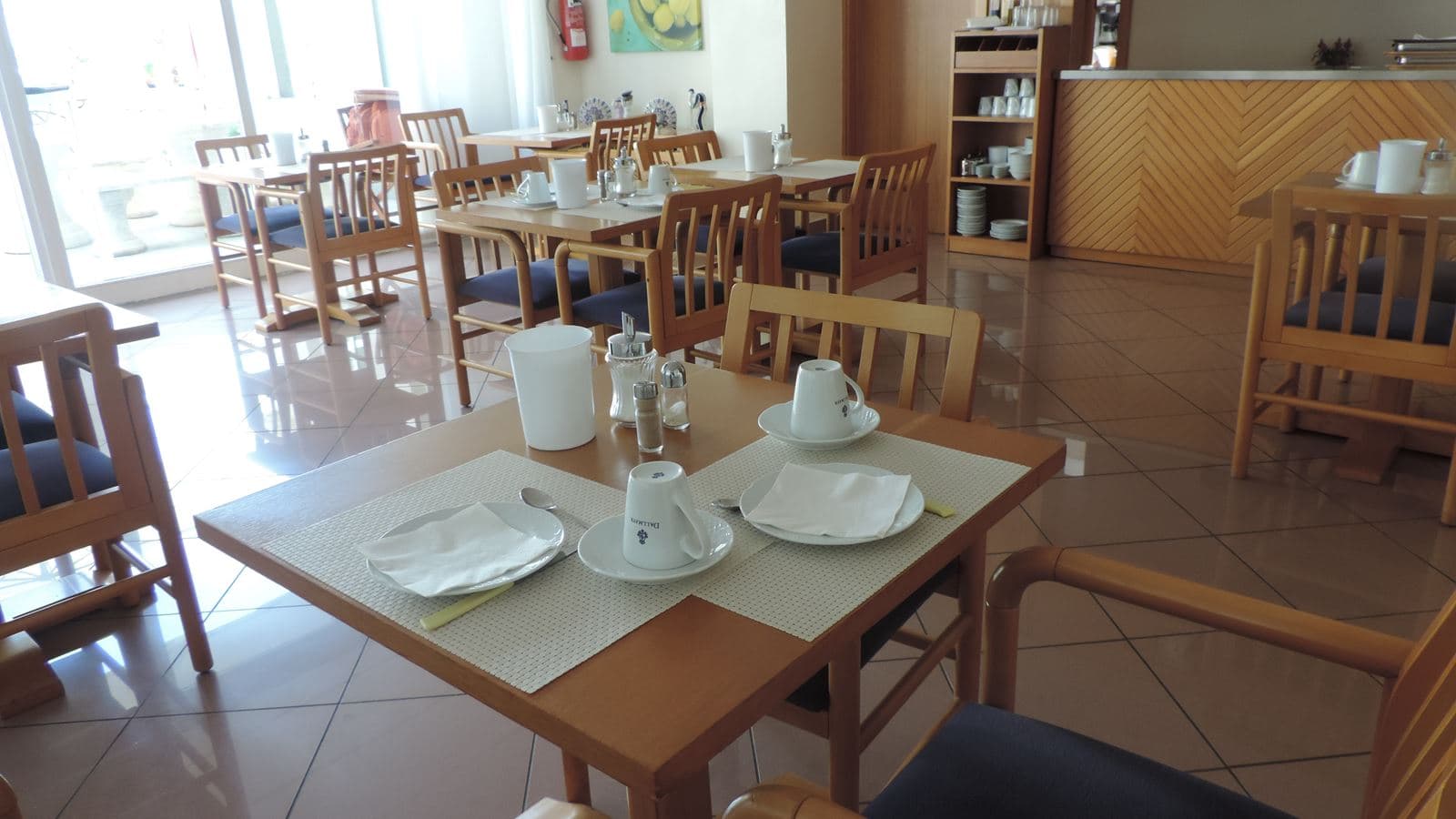 restaurants-hostal-residencia-sutimar
